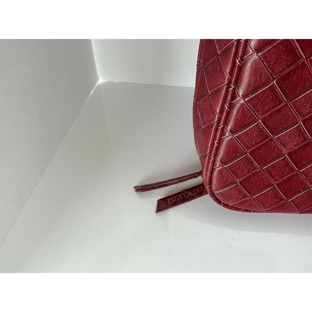 Estee Lauder Red Quilted Cosmetic Train Case Makeup‎ Bag Zip Travel